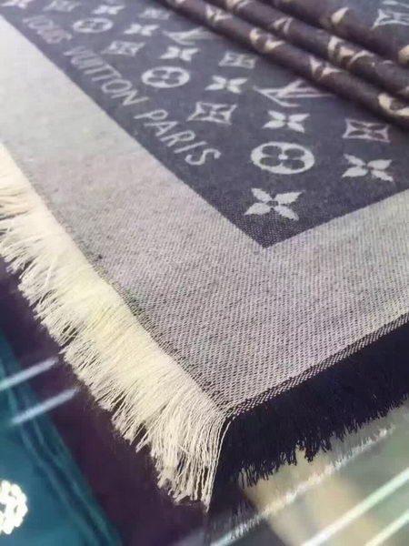 Louis Vuitton Scarf LV0098 Louis Vuitton Scarf LV0098