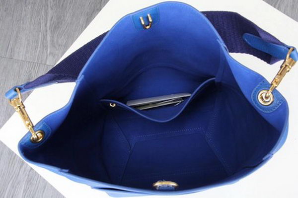 CELINE Sangle Seau Bag in Calfskin Leather C3369 Blue CELINE Sangle Seau Bag in Calfskin Leather C3369 Blue