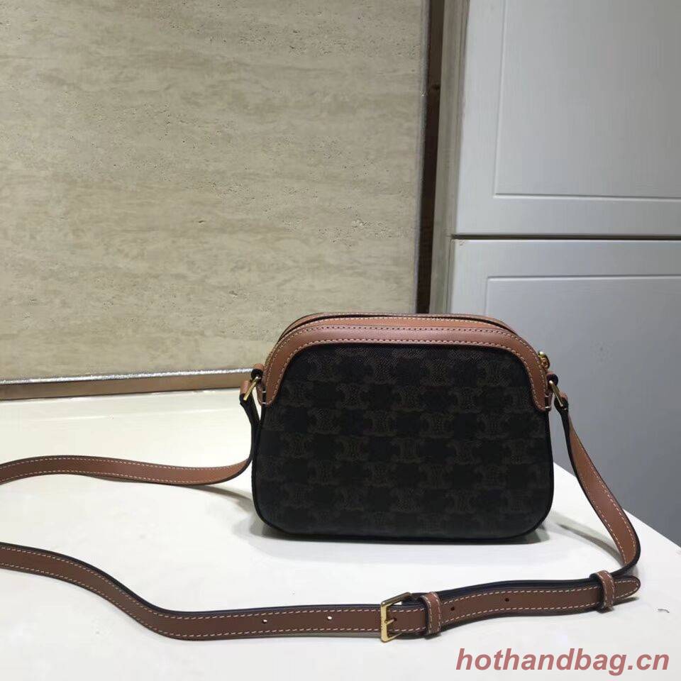 Celine SMALL CAMERA BAG IN TRIOMPHE CANVAS 191522 tan Celine SMALL CAMERA BAG IN TRIOMPHE CANVAS 191522 tan