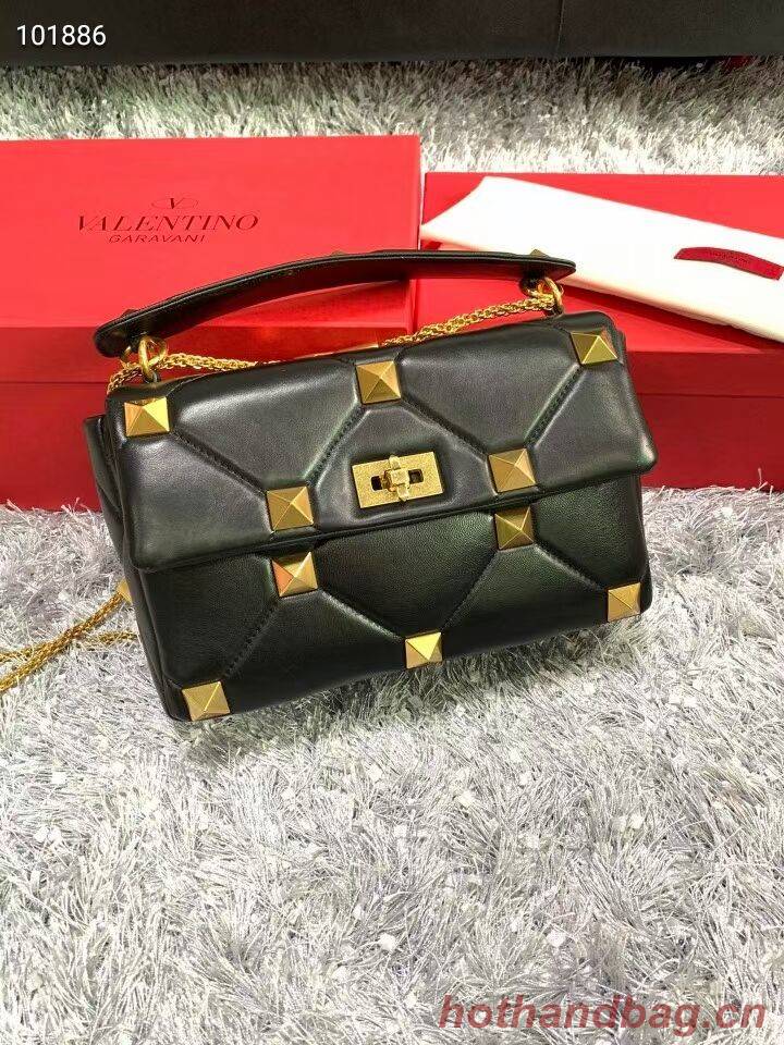 Valentino medium Garavani Roman Stud V2060 black Valentino medium Garavani Roman Stud V2060 black