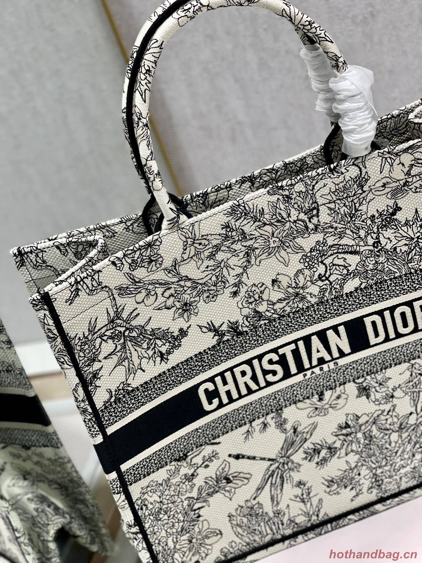 DIOR BOOK TOTE BAG DRAGONFLY DE JOUY M1286ZT Black DIOR BOOK TOTE BAG DRAGONFLY DE JOUY M1286ZT Black