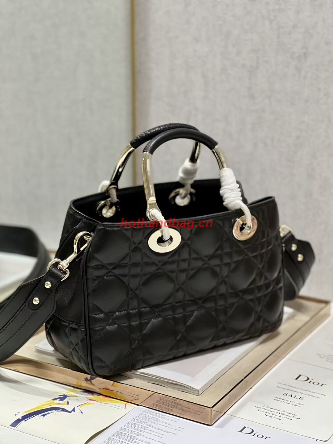 LADY DIOR TOP HANDLE MEDIUM BAG Cannage Lambskin C9226 BLACK&GOLD LADY DIOR TOP HANDLE MEDIUM BAG Cannage Lambskin C9226 BLACK&GOLD