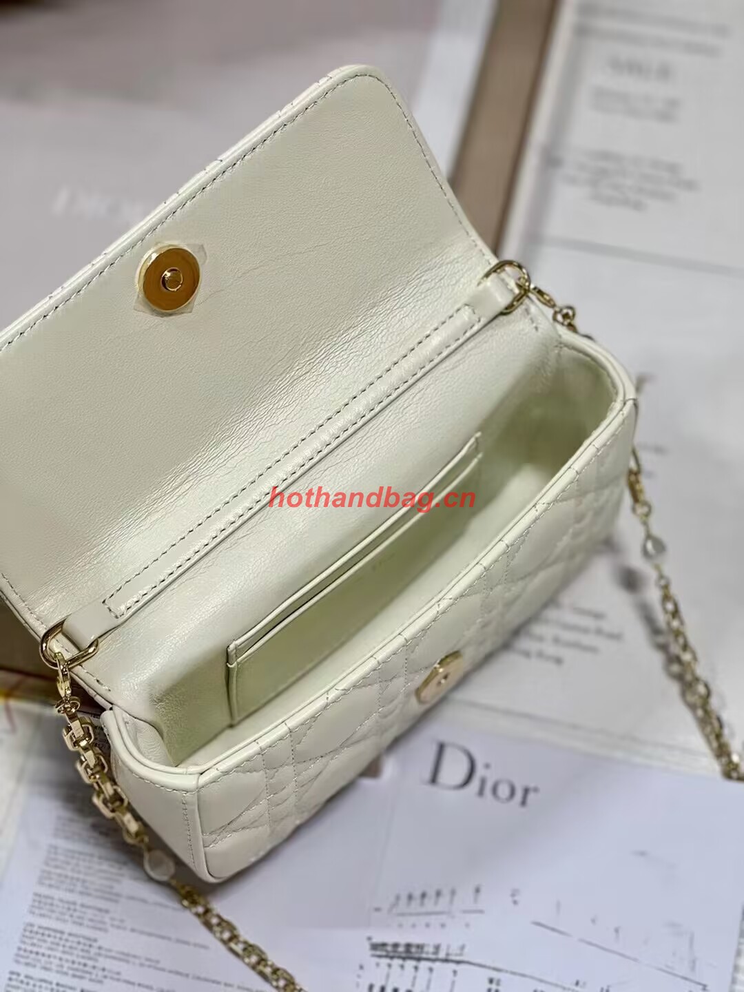 LADY DIOR PHONE POUCH Aesthetic Cannage Lambskin S0977ONM white LADY DIOR PHONE POUCH Aesthetic Cannage Lambskin S0977ONM white