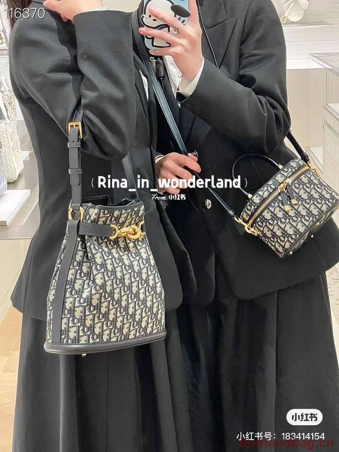 MEDIUM CEST DIOR BAG Blue Dior Oblique Jacquard M2271UTZQ MEDIUM CEST DIOR BAG Blue Dior Oblique Jacquard M2271UTZQ