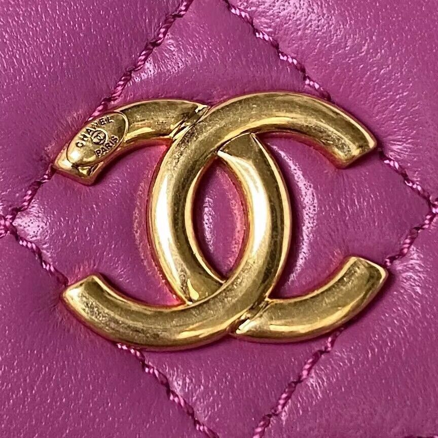 CHANEL 22B Kelly Pearl Top Handle Bag AP3513 Purple CHANEL 22B Kelly Pearl Top Handle Bag AP3513 Purple