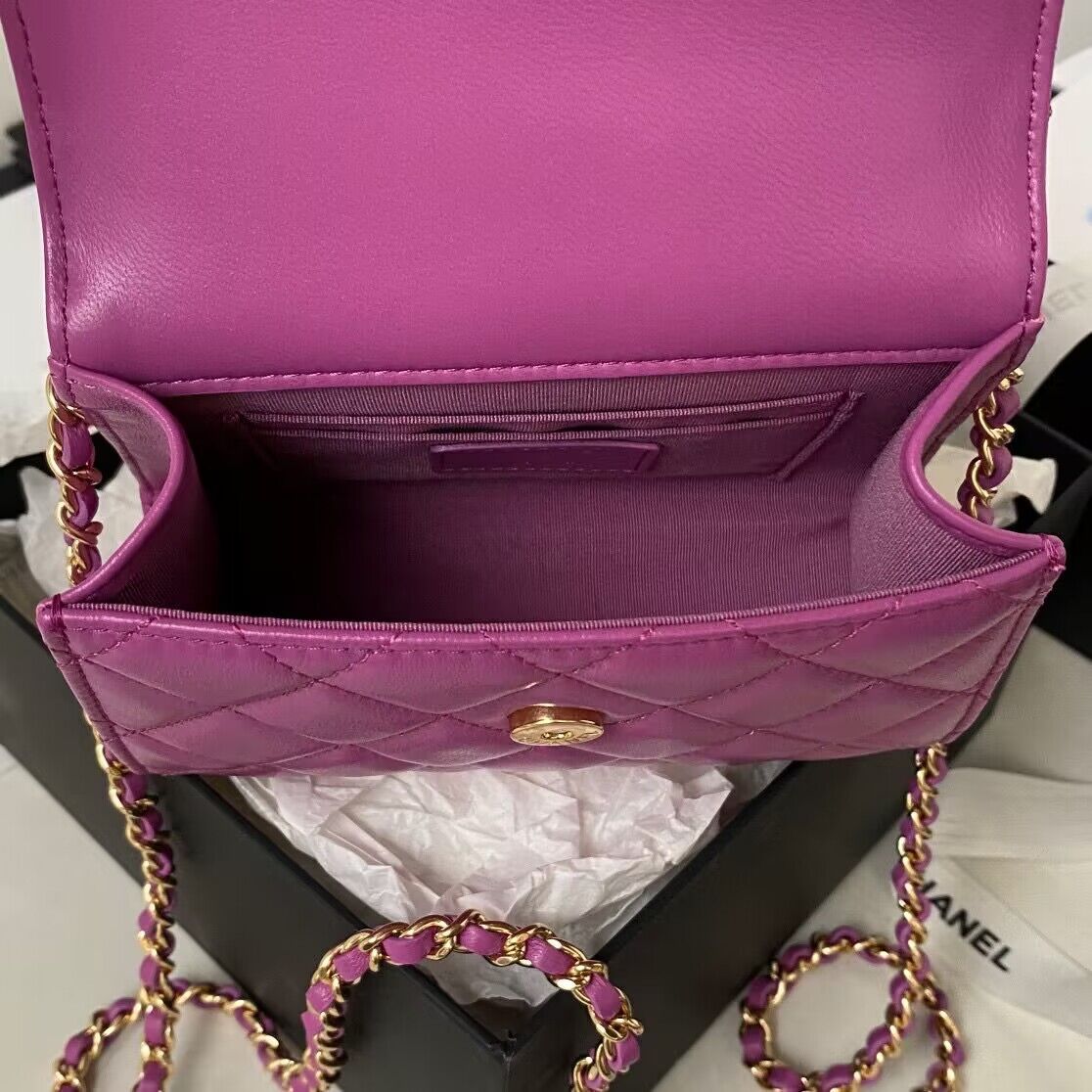 CHANEL 22B Kelly Pearl Top Handle Bag AP3513 Purple CHANEL 22B Kelly Pearl Top Handle Bag AP3513 Purple