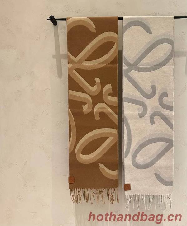 Loewe Scarf LOC00035 Loewe Scarf LOC00035