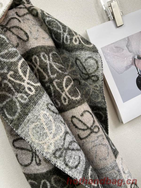Loewe Scarf LOC00036 Loewe Scarf LOC00036