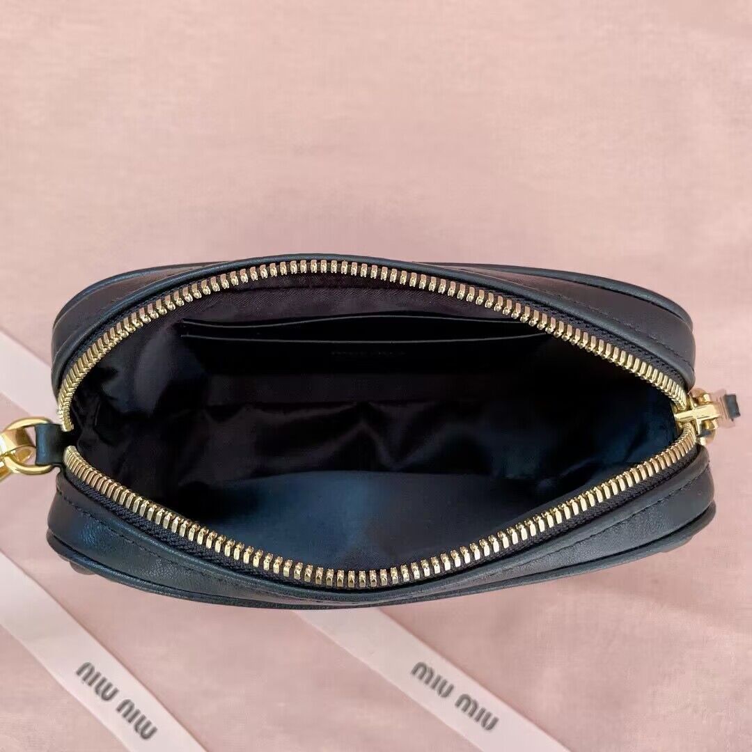 miu miu Matelasse Nappa Original Sheepskin Leather bag 5NE846 Black miu miu Matelasse Nappa Original Sheepskin Leather bag 5NE846 Black