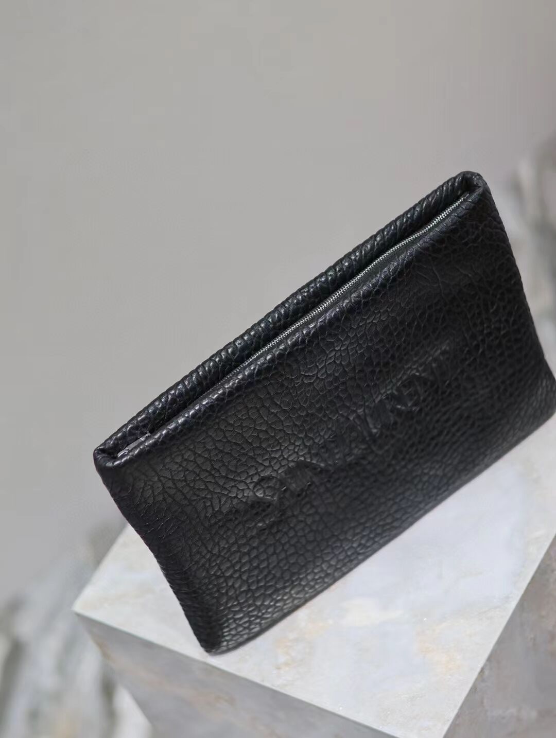 SAINT LAURENT CALYPSO LARGE POUCH IN LAMBSKIN 778943-2 black SAINT LAURENT CALYPSO LARGE POUCH IN LAMBSKIN 778943-2 black