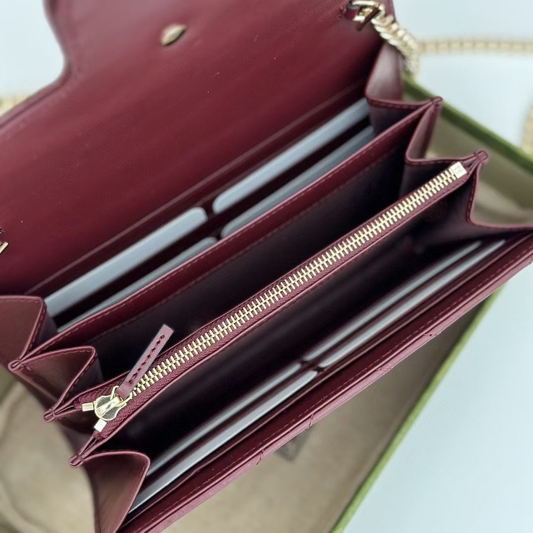 Gucci GG MARMONT SUPER MINI BAG 474575 red Gucci GG MARMONT SUPER MINI BAG 474575 red