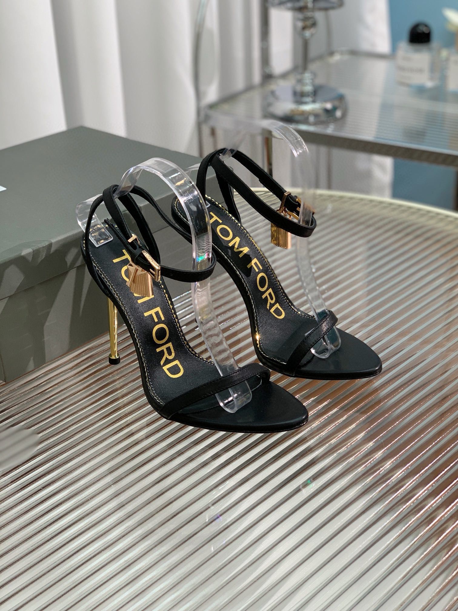 Tomford Sandals Padlock Shoes Heels Hight 10.5CM TF30912 Black Tomford Sandals Padlock Shoes Heels Hight 10.5CM TF30912 Black