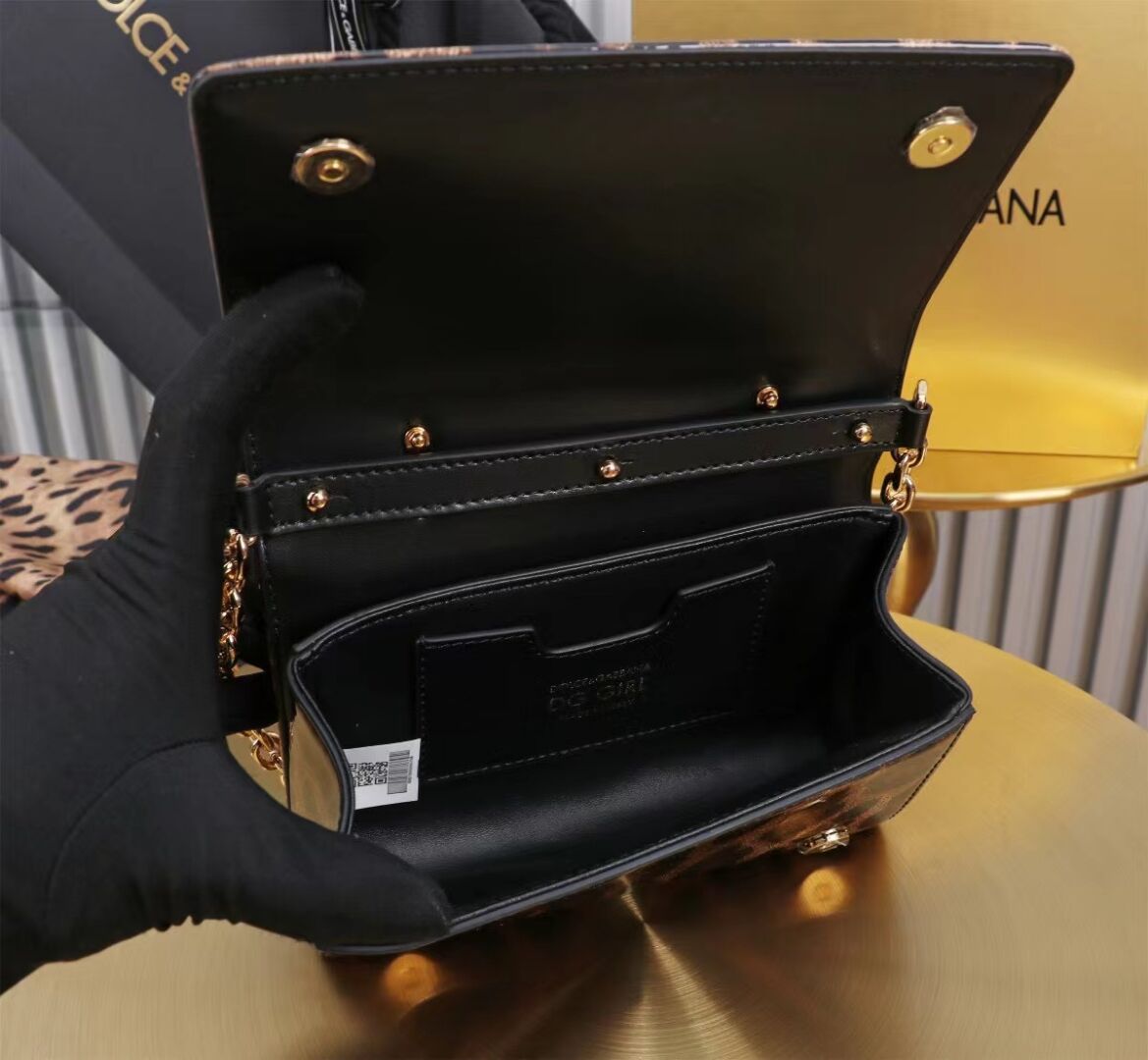 Dolce & Gabbana Patent leather Shoulder Bag G6504 black&brown Dolce & Gabbana Patent leather Shoulder Bag G6504 black&brown