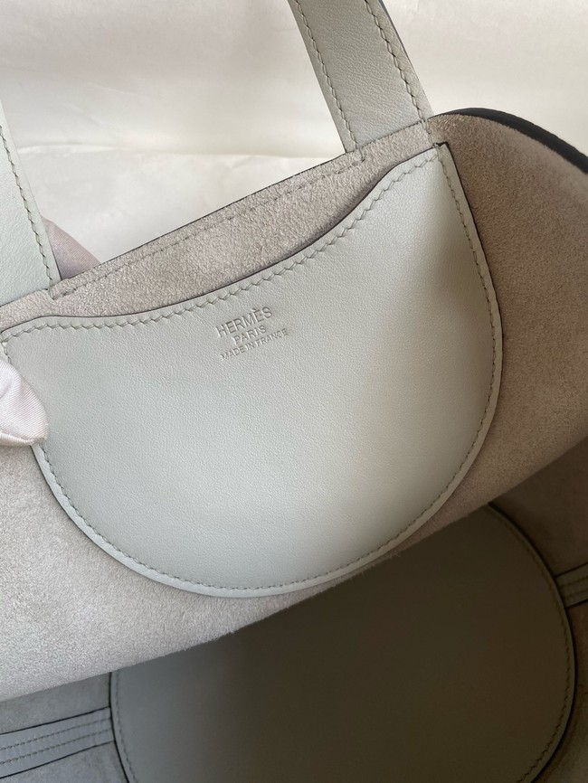 Hermes in the loop Togo Leather Bag H3369-4