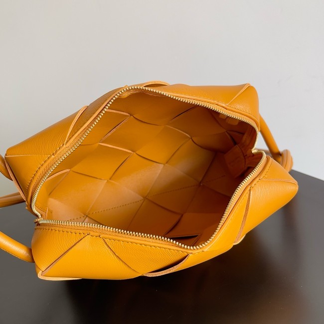 Bottega Veneta Intrecciato Concert Pouch D794258 yellow