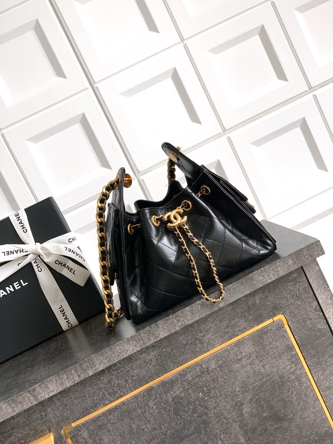 CHANEL 25 MINI HANDBAG Lambskin AS5631 black