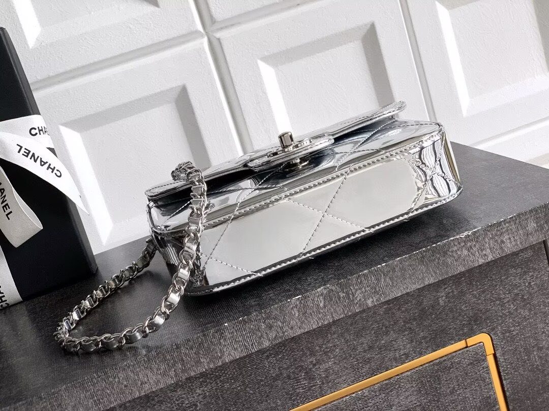 Chanel 25K Original Patent Leather Top Handle Bag A6320 Silver Chanel 25K Original Patent Leather Top Handle Bag A6320 Silver