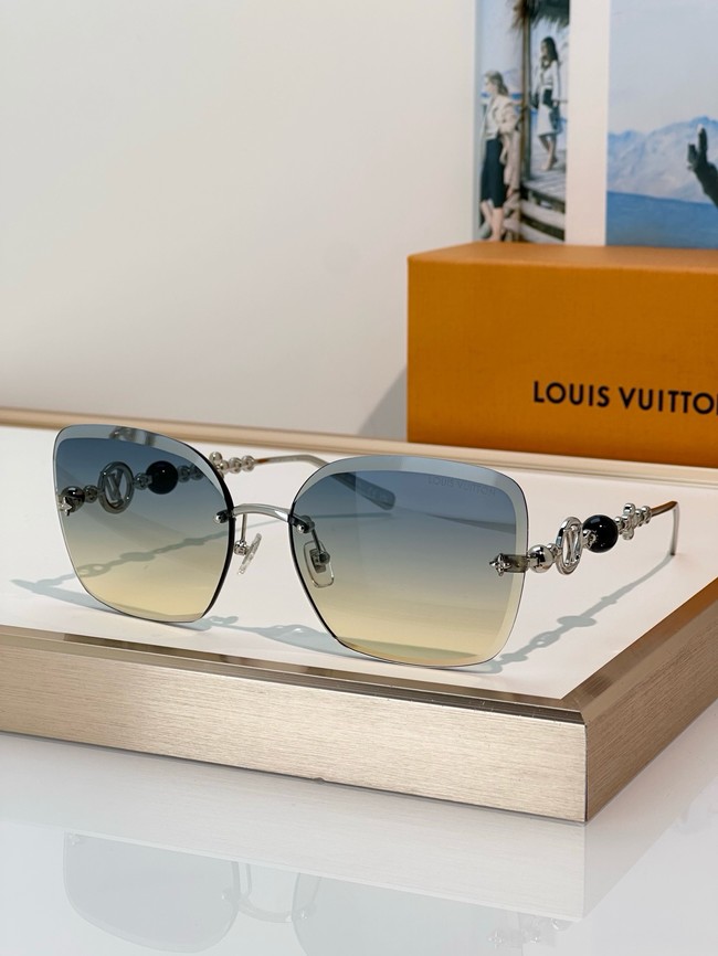 Louis Vuitton Sunglasses 260517-20