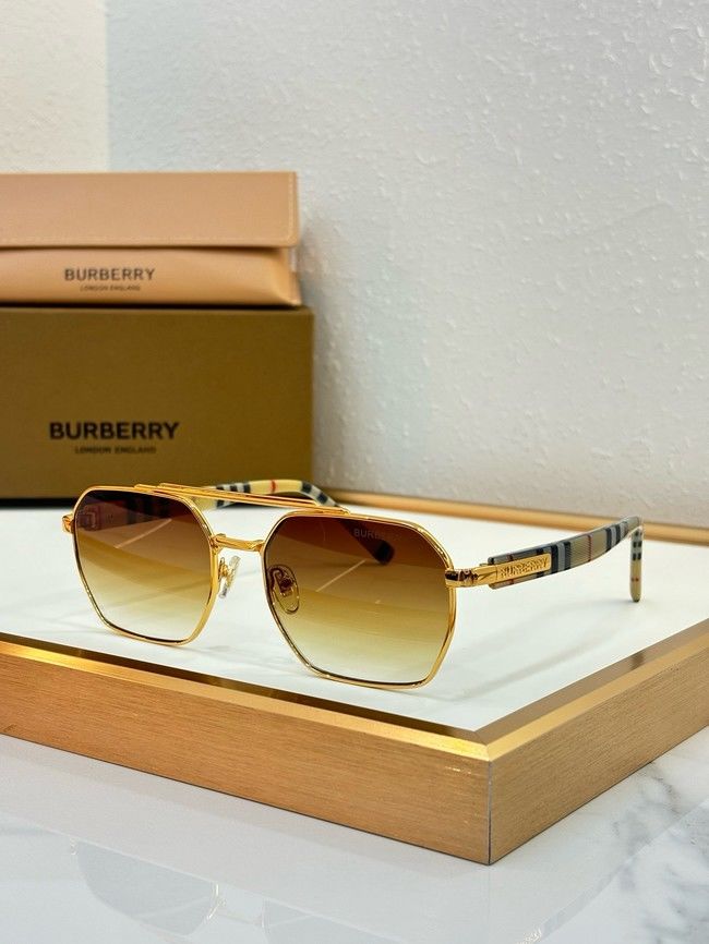 Burberry Sunglasses 260531-7