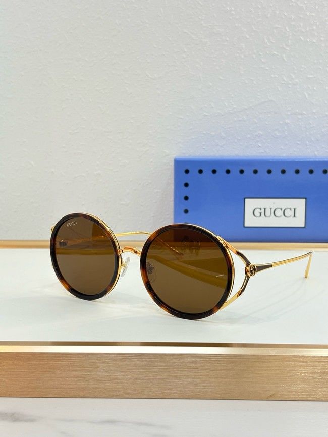 Gucci Sunglasses 260532-3