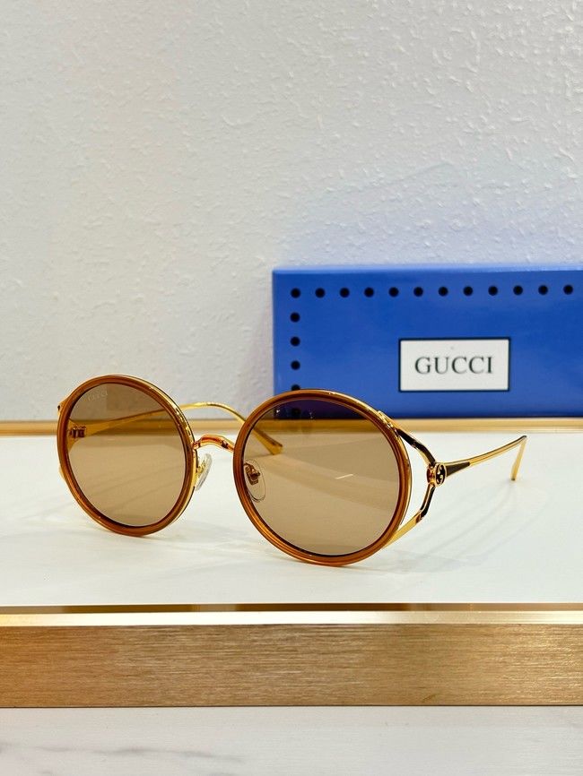 Gucci Sunglasses 260532-5