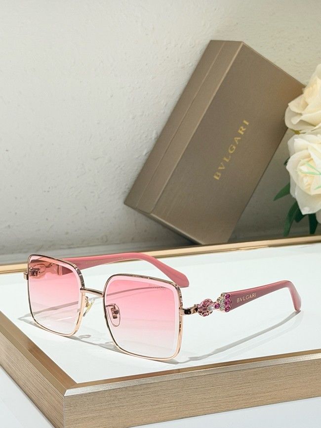 BVLGARI Sunglasses 260542-4