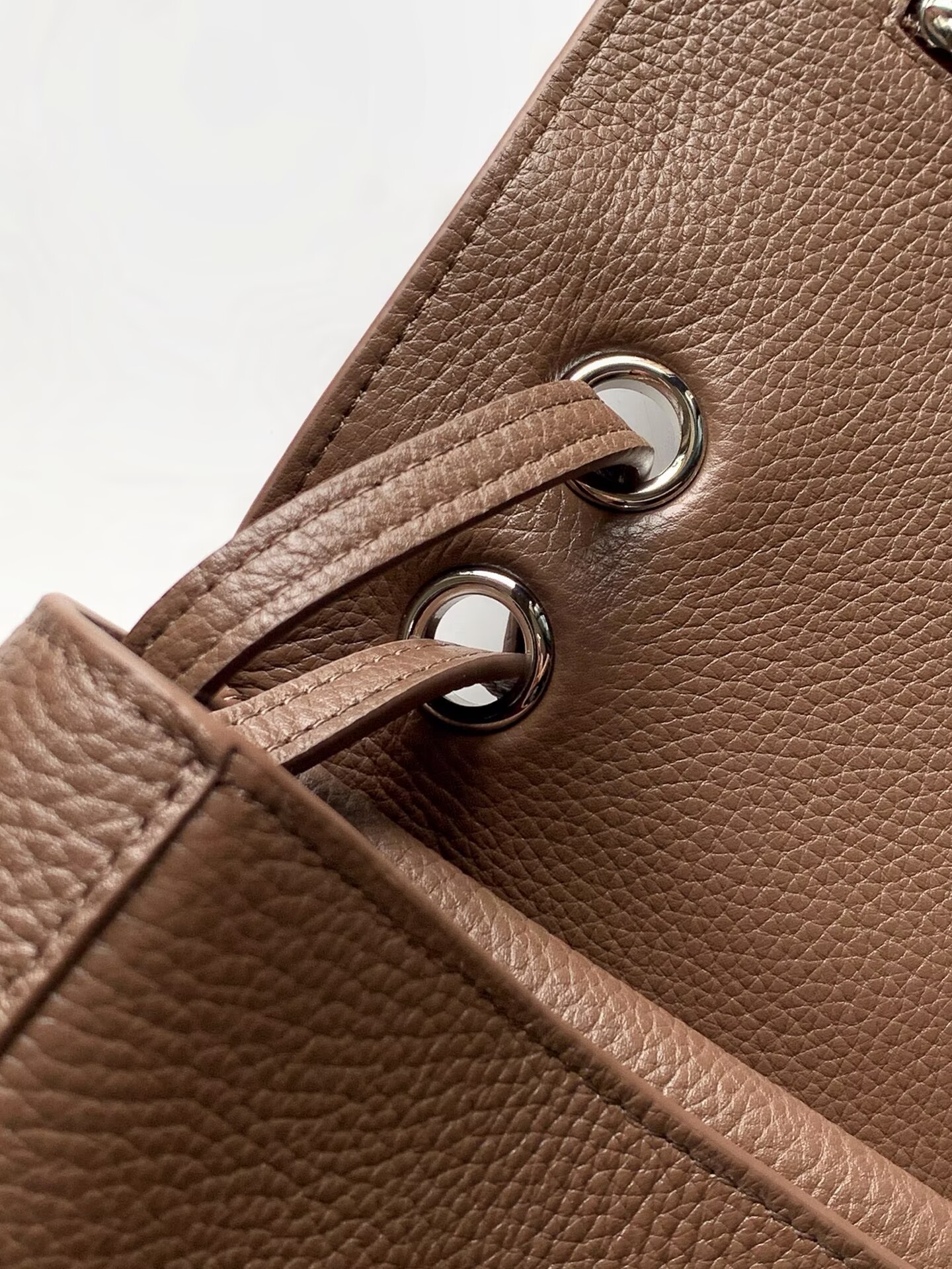 Chanel SPRING SUMMER 2026 MAXI FLAP BAG Grained Calfskin & Silver-Tone Metal AS6233 Brown Chanel SPRING SUMMER 2026 MAXI FLAP BAG Grained Calfskin & Silver-Tone Metal AS6233 Brown