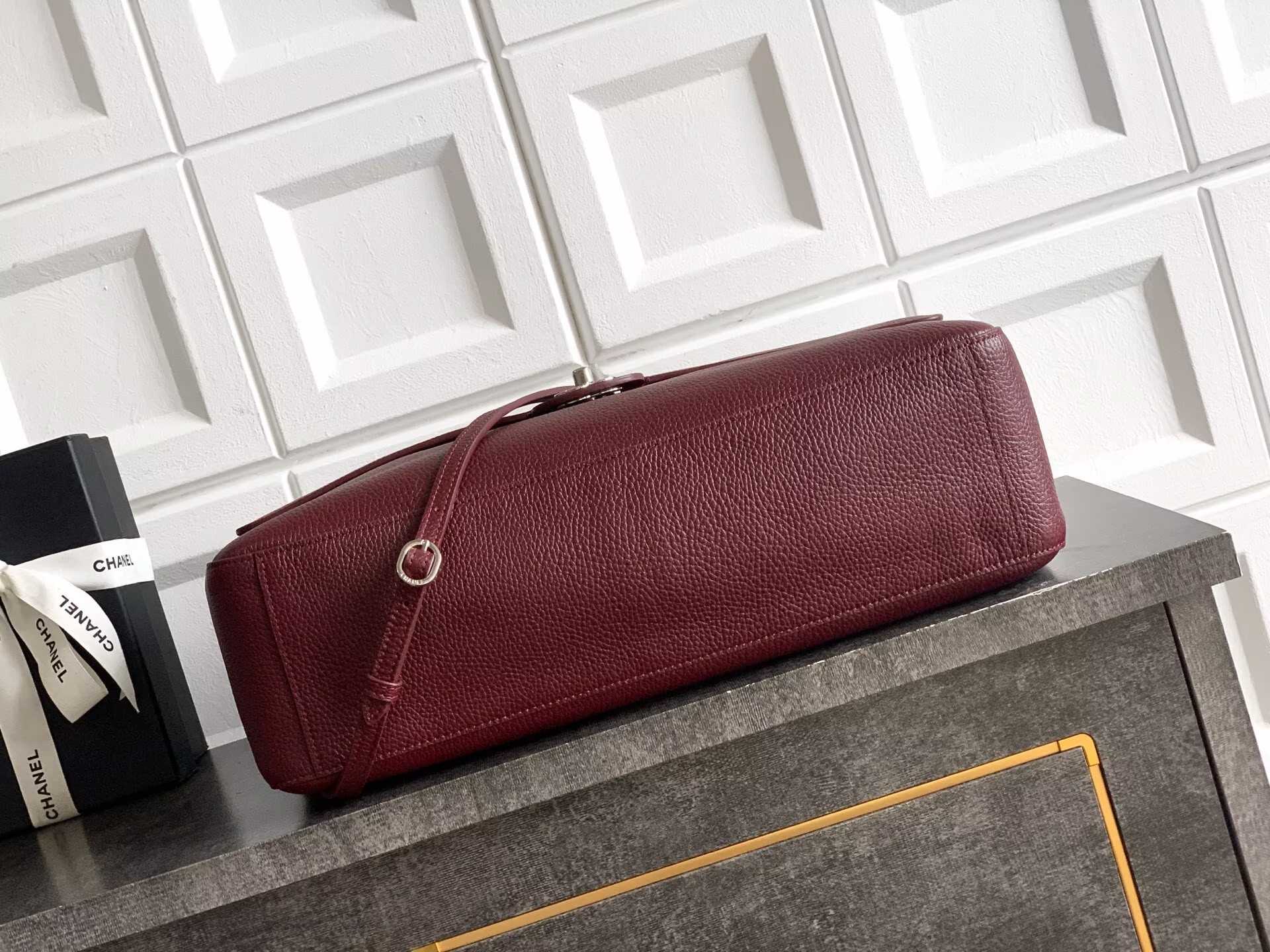 Chanel SPRING SUMMER 2026 MAXI FLAP BAG Grained Calfskin & Silver-Tone Metal AS6233 Burgundy Chanel SPRING SUMMER 2026 MAXI FLAP BAG Grained Calfskin & Silver-Tone Metal AS6233 Burgundy