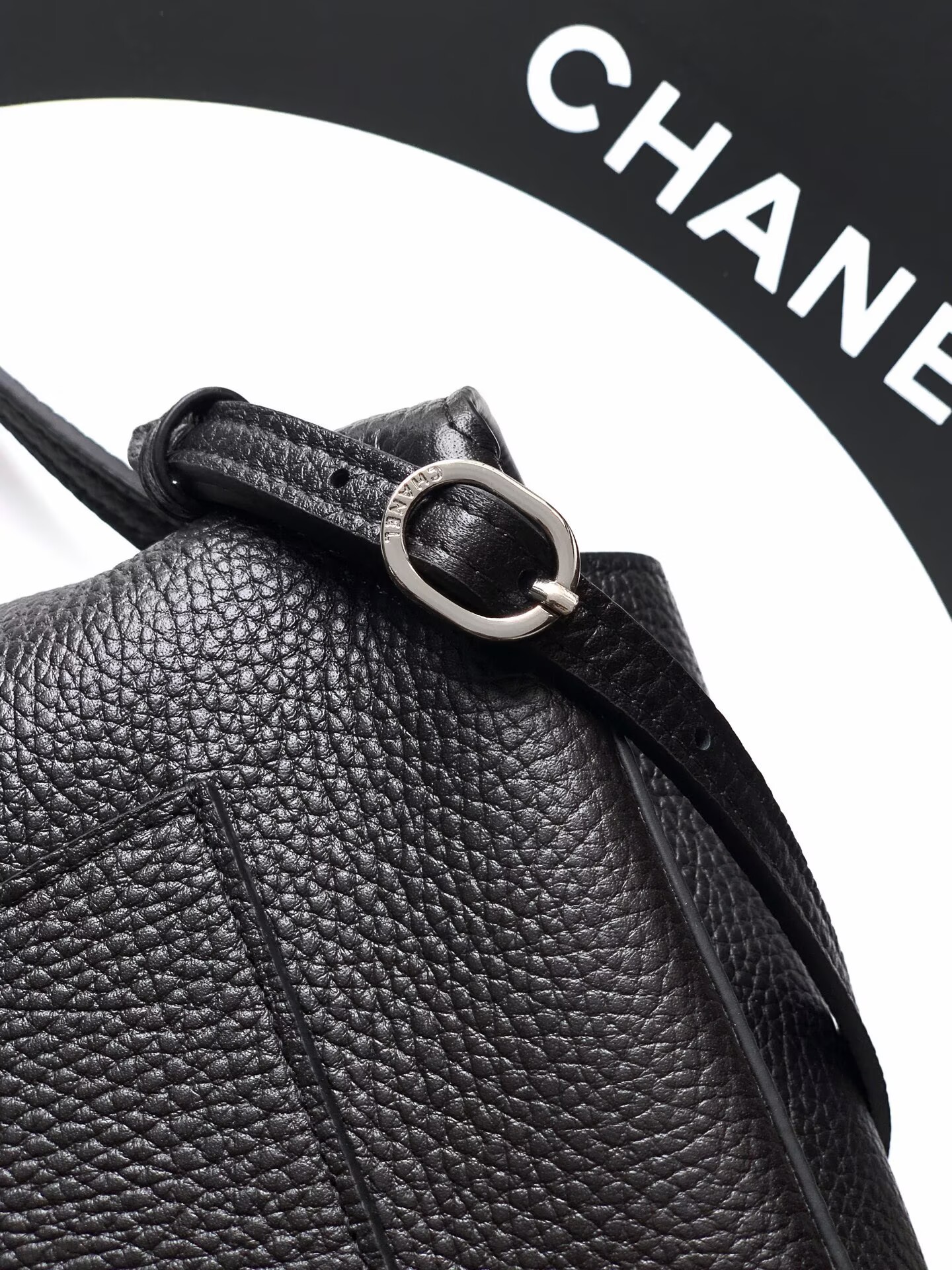 Chanel SPRING SUMMER 2026 MAXI FLAP BAG Grained Calfskin & Sliver-Tone Metal AS6231 Black Chanel SPRING SUMMER 2026 MAXI FLAP BAG Grained Calfskin & Sliver-Tone Metal AS6231 Black