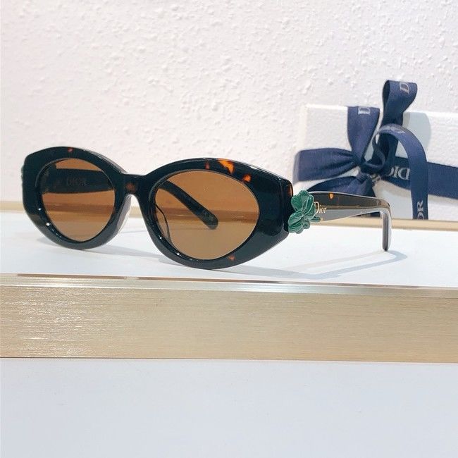 Dior Sunglasses 260554-5