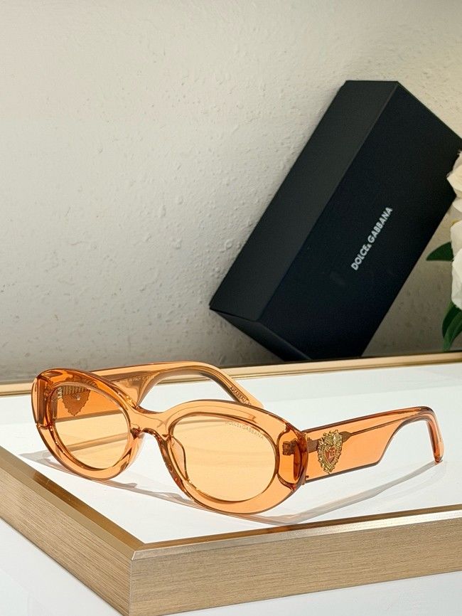 Dolce & Gabbana Sunglasses 260538-3