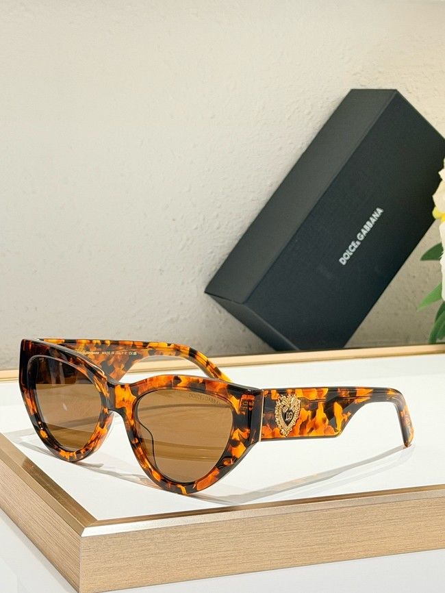 Dolce & Gabbana Sunglasses 260541-5
