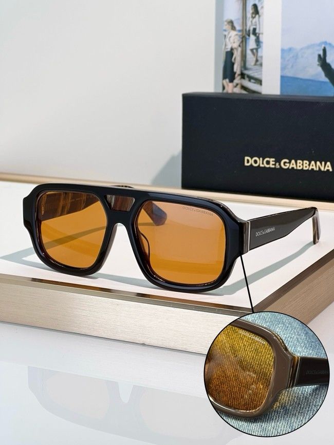 Dolce & Gabbana Sunglasses 260553-1