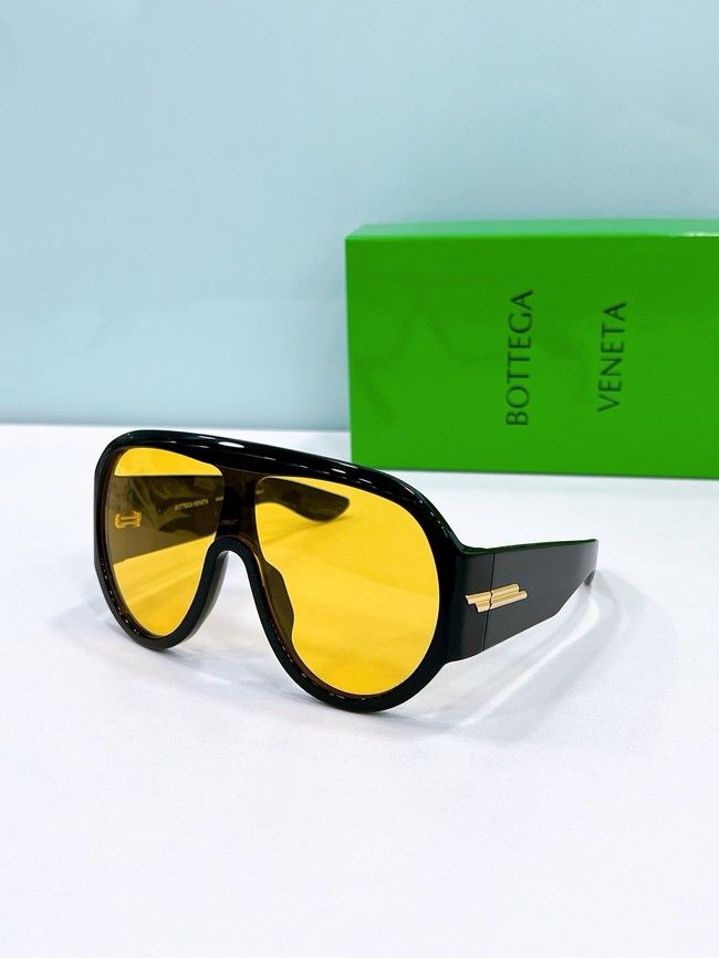 Bottega Veneta Sunglasses BV000002