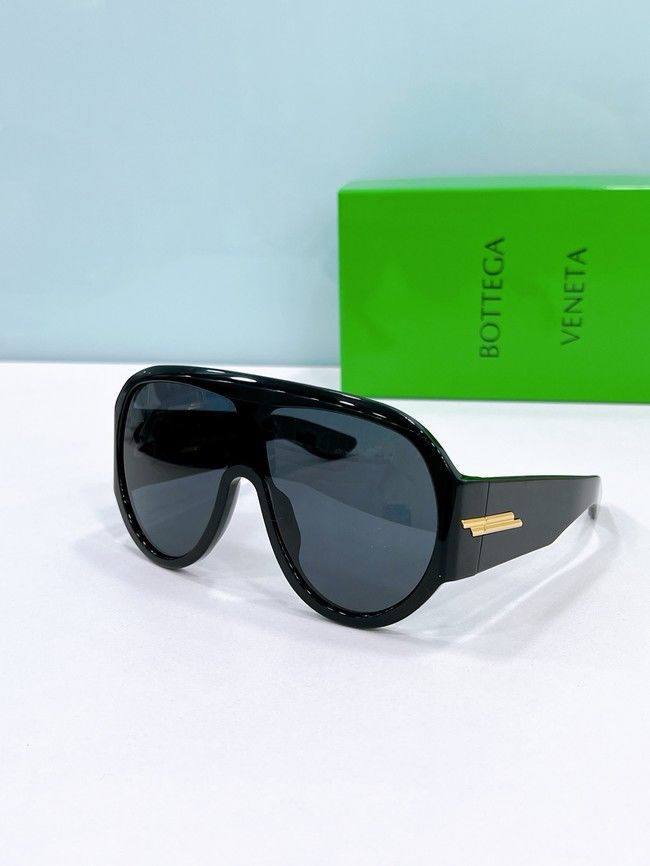 Bottega Veneta Sunglasses BV000008