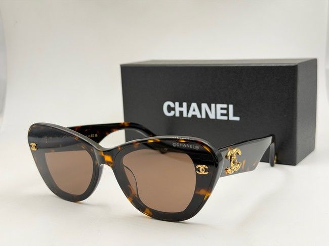 Chanel Sunglasses CHA000050