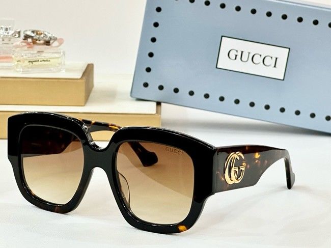 Gucci Sunglasses GS000002
