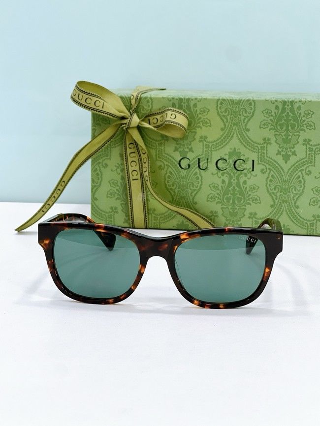 Gucci Sunglasses GS000082