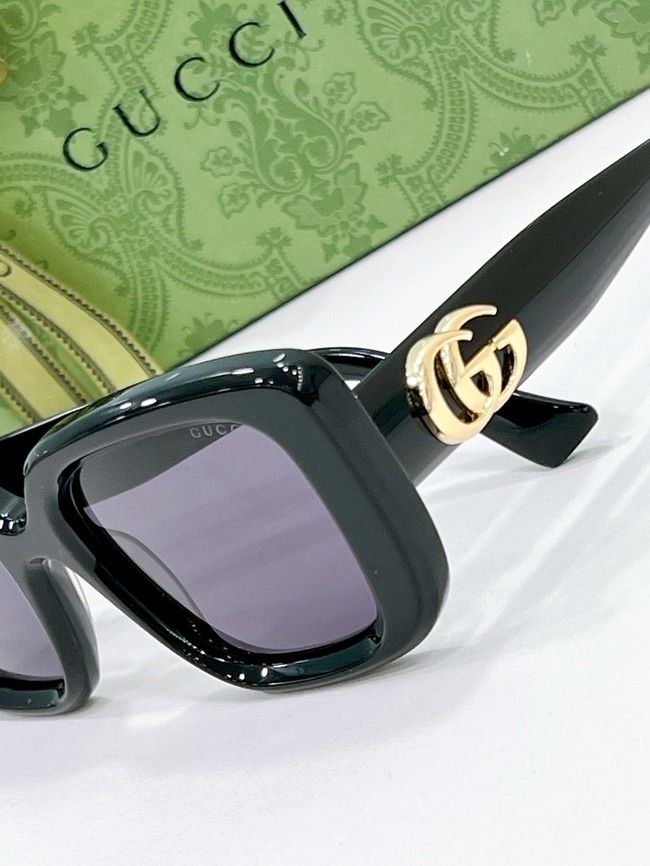 Gucci Sunglasses GS000093