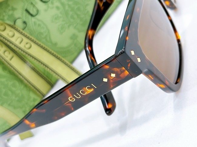 Gucci Sunglasses GS000105