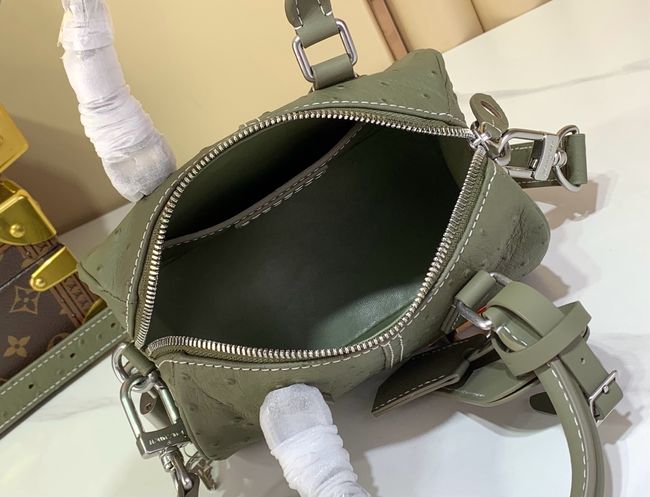 Louis Vuitton Speedy Bandouliere M22566 green