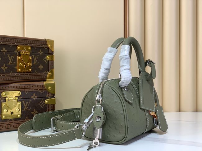 Louis Vuitton Speedy Bandouliere M22566 green