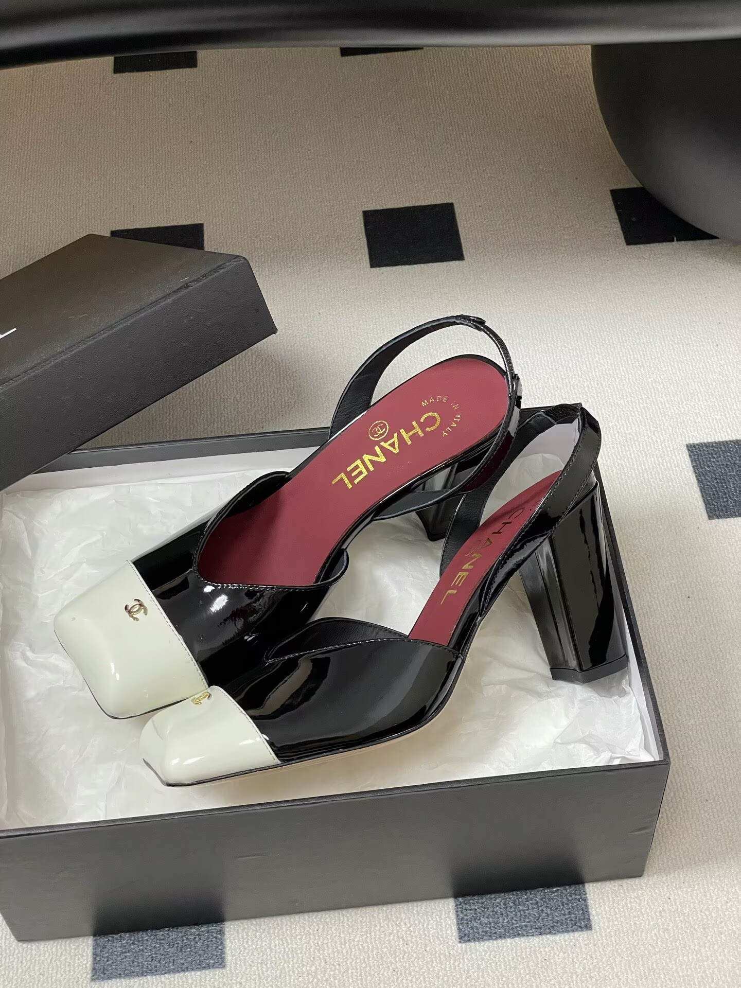 Chanel Pumps Lambskin heel G47189 White&Black
