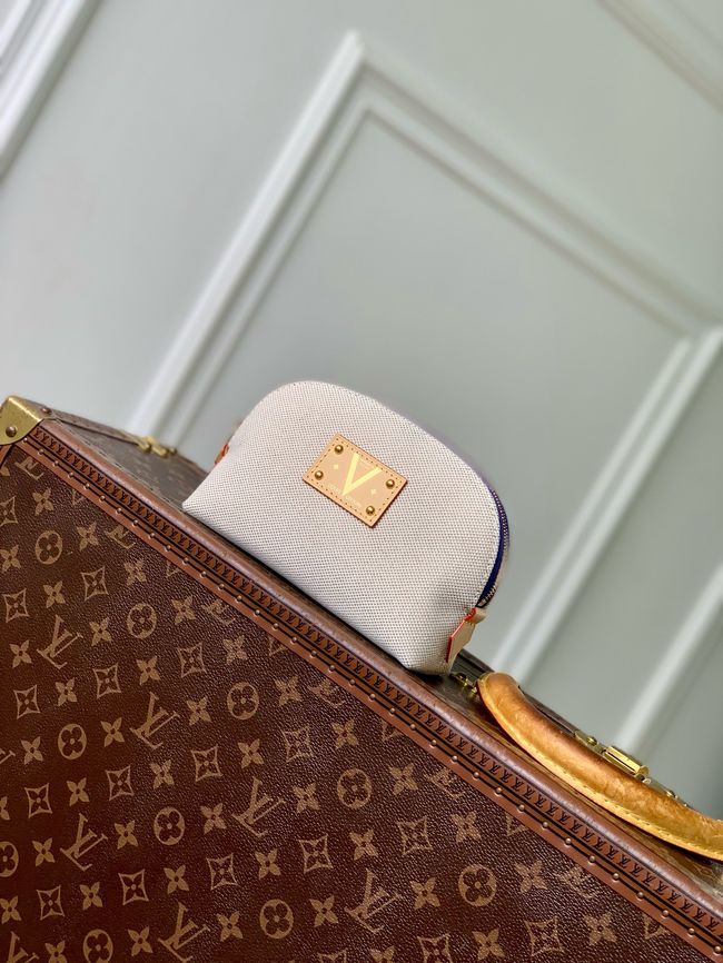 Louis Vuitton Pochette Cosmetique PM M28652 Ocean Blue Louis Vuitton Pochette Cosmetique PM M28652 Ocean Blue