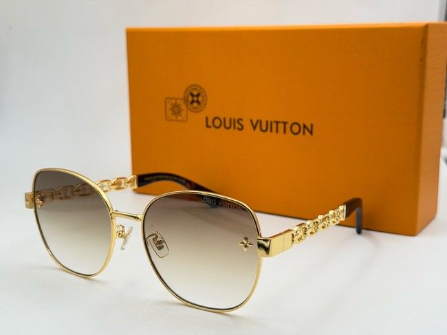 Louis Vuitton Sunglasses LVS000011
