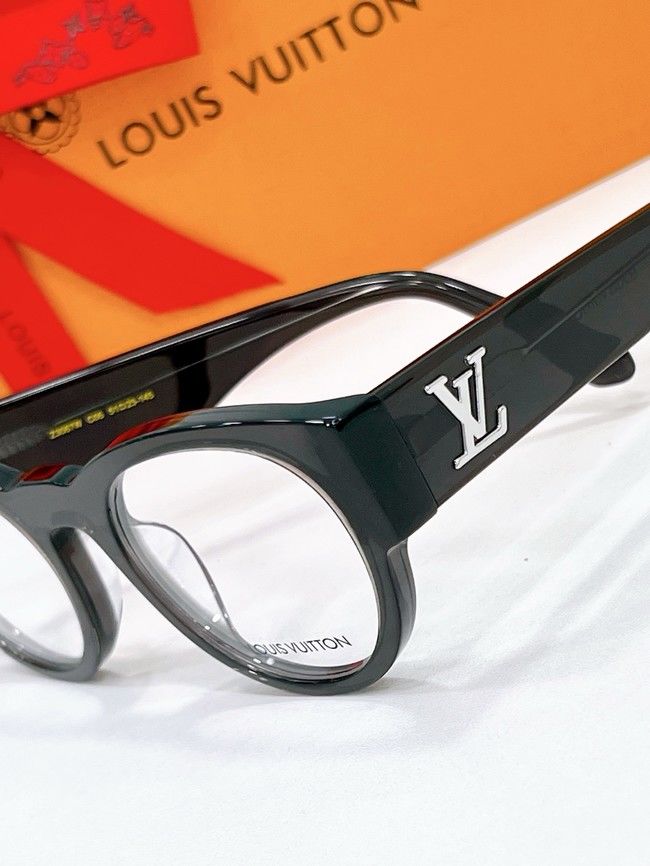 Louis Vuitton Sunglasses LVS000058
