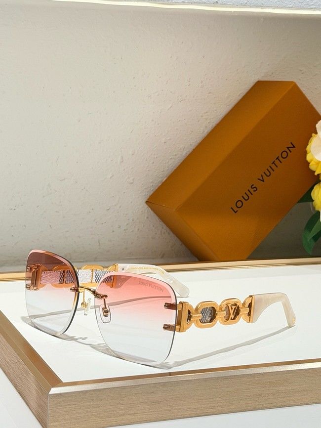 Louis Vuitton Sunglasses LVS000072