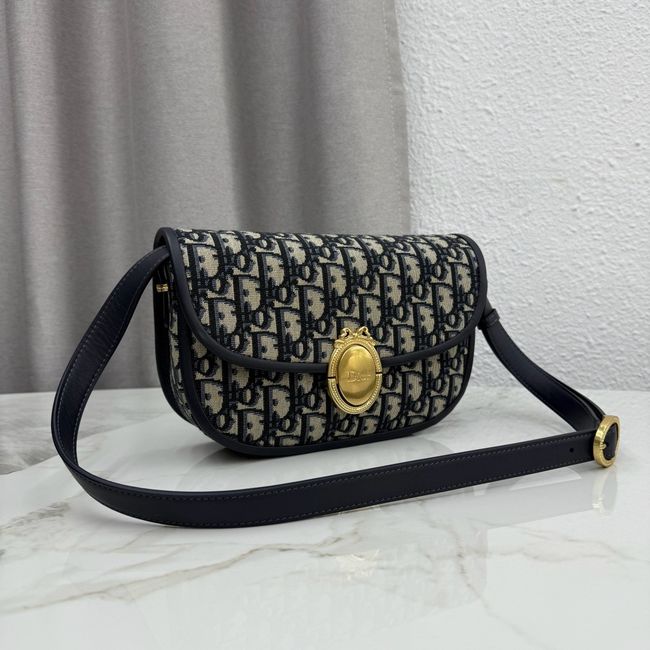 Medium Dior Medaillon Flap Bag Blue Dior Oblique Jacquard M3922Q Medium Dior Medaillon Flap Bag Blue Dior Oblique Jacquard M3922Q