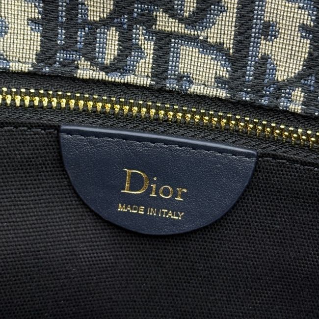 Medium Dior Medaillon Flap Bag Blue Dior Oblique Jacquard M3922Q Medium Dior Medaillon Flap Bag Blue Dior Oblique Jacquard M3922Q