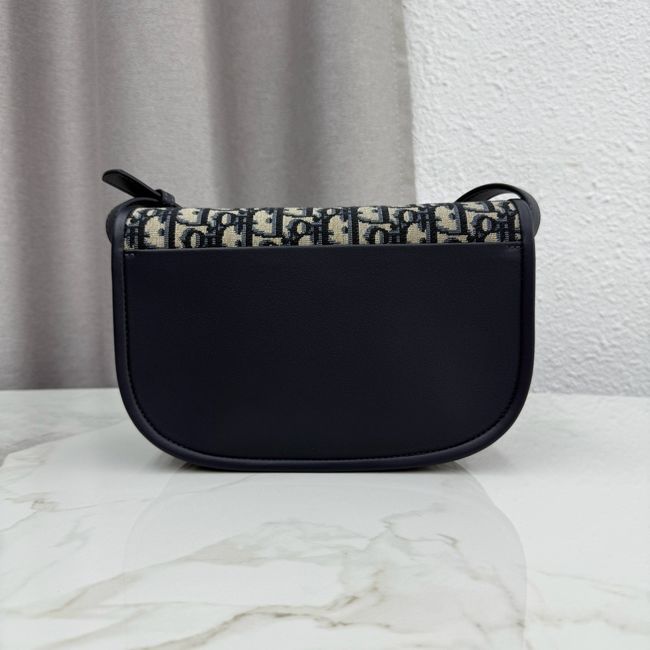 Medium Dior Medaillon Flap Bag Blue Dior Oblique Jacquard M3922Q Medium Dior Medaillon Flap Bag Blue Dior Oblique Jacquard M3922Q